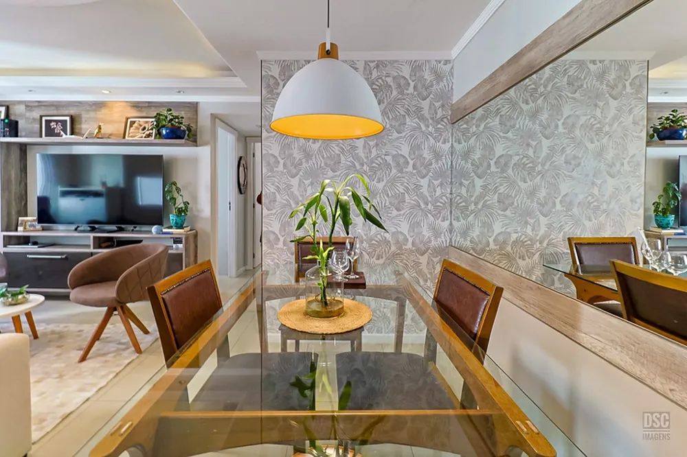 Apartamento para venda no bairro Vila Ipiranga em Porto Alegre