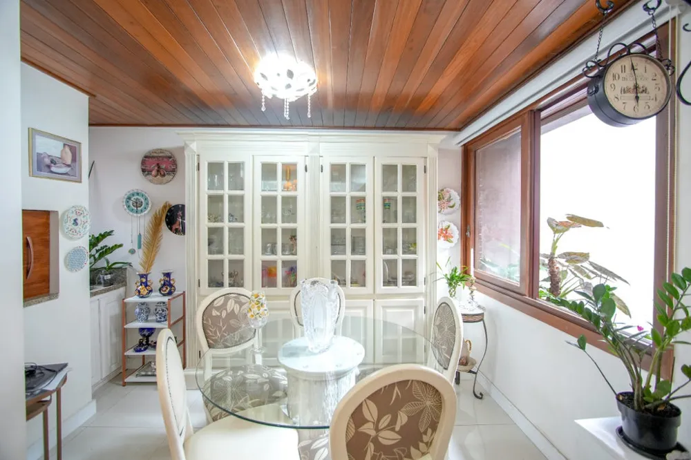 Apartamento para venda no bairro Auxiliadora em Porto Alegre