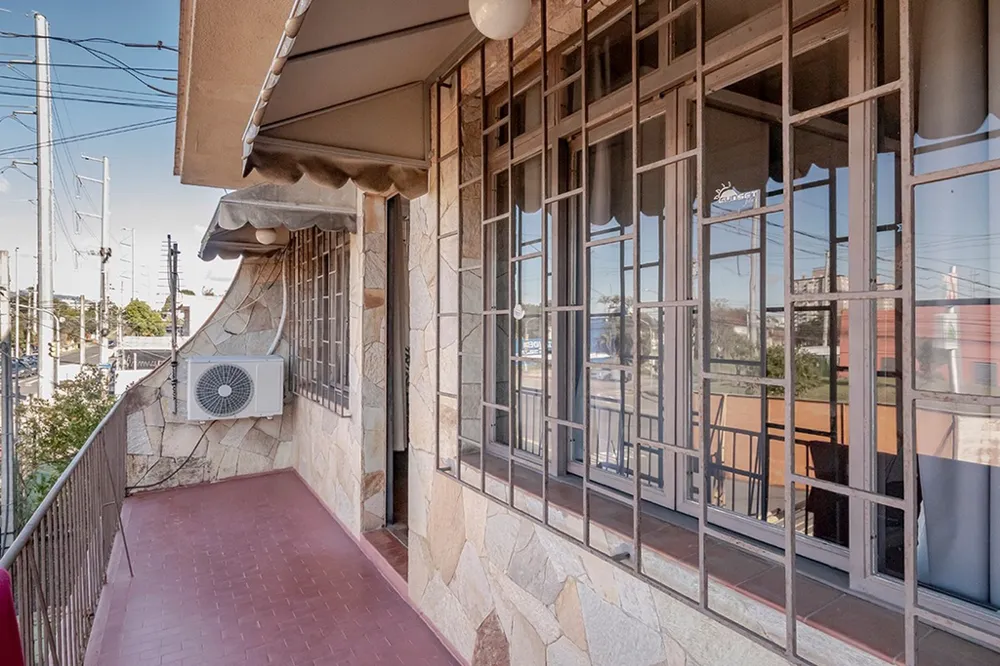 Casa para venda no bairro São Sebastião em Porto Alegre
