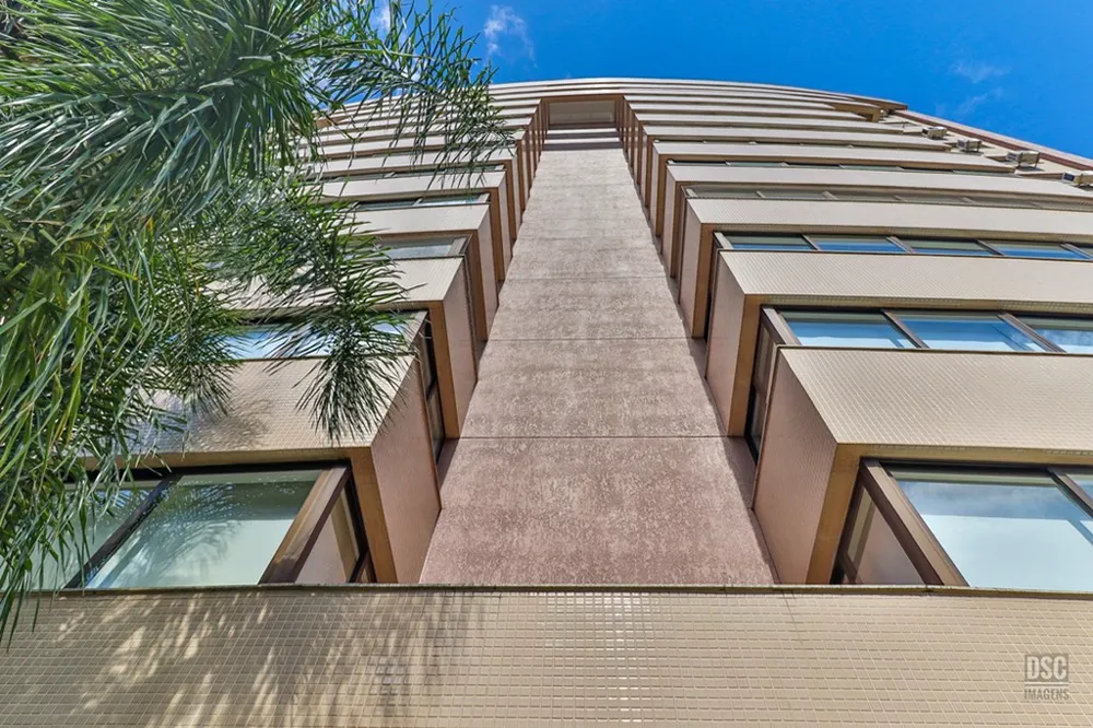 Apartamento para venda no bairro Jardim Planalto em Porto Alegre