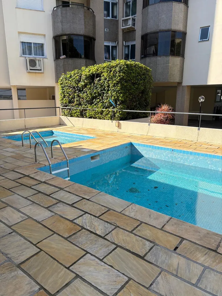 Apartamento para venda no bairro Cristo Redentor em Porto Alegre