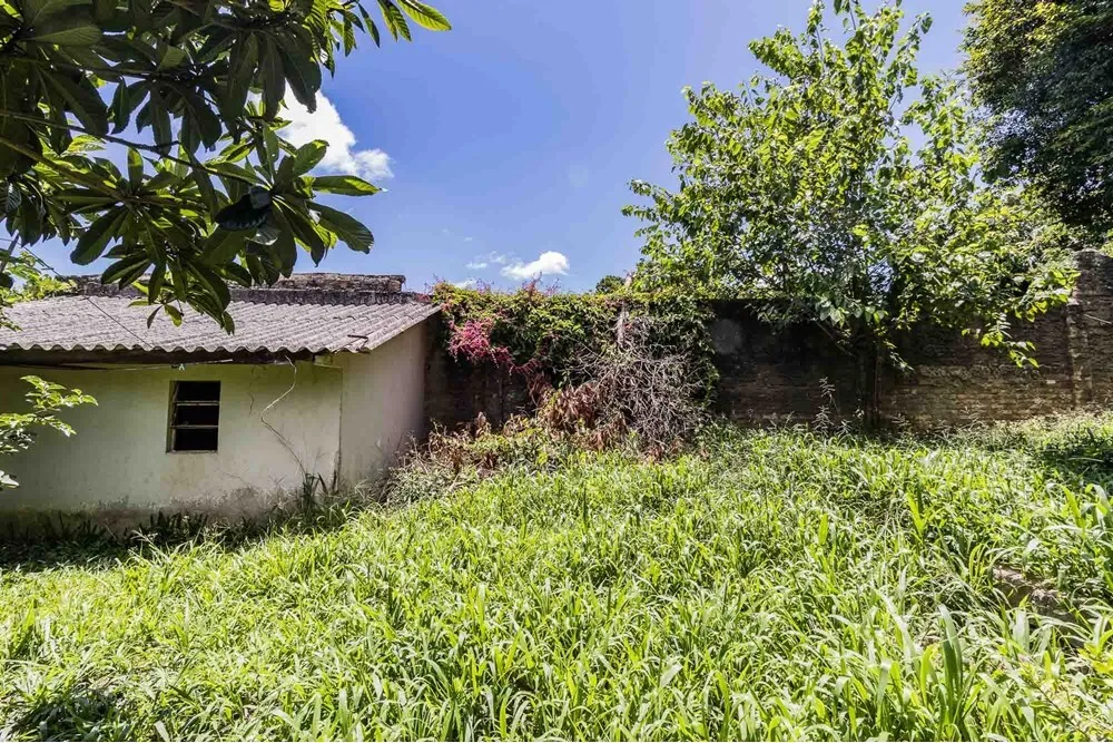 Casa para venda no bairro Partenon em Porto Alegre