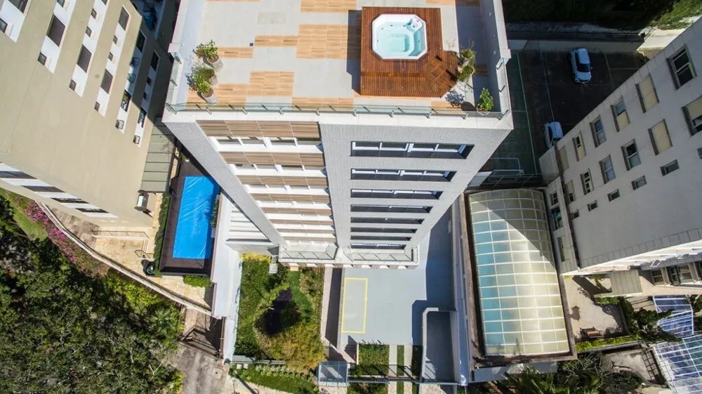 Apartamento para venda no bairro Três Figueiras em Porto Alegre