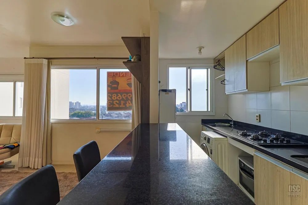 Apartamento para venda no bairro Vila Ipiranga em Porto Alegre