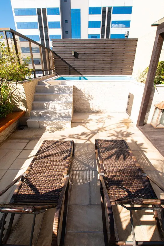 Cobertura Duplex para venda no bairro Auxiliadora em Porto Alegre