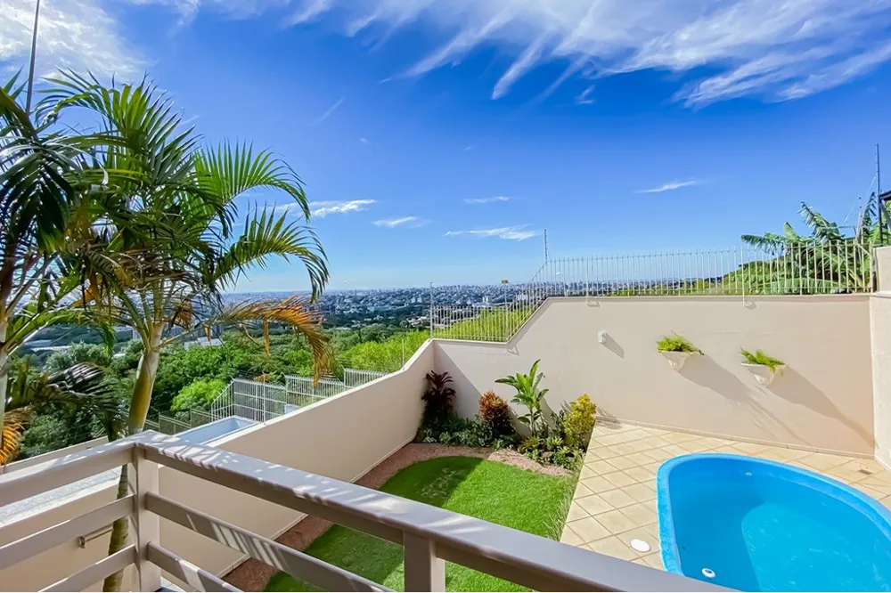 Casa para venda no bairro Teresópolis em Porto Alegre