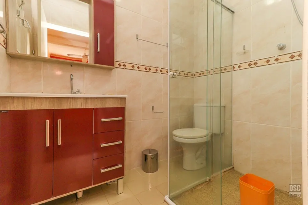 Casa para venda no bairro Vila Ipiranga em Porto Alegre