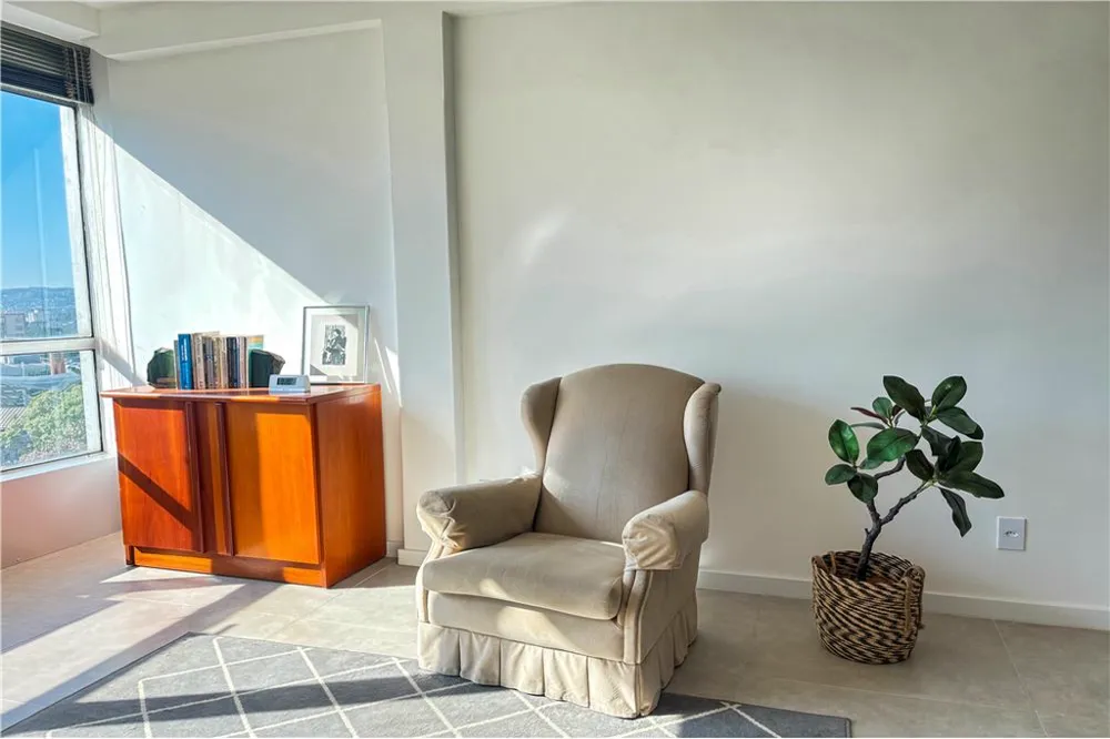 Sala para venda no bairro Centro Histórico em Porto Alegre