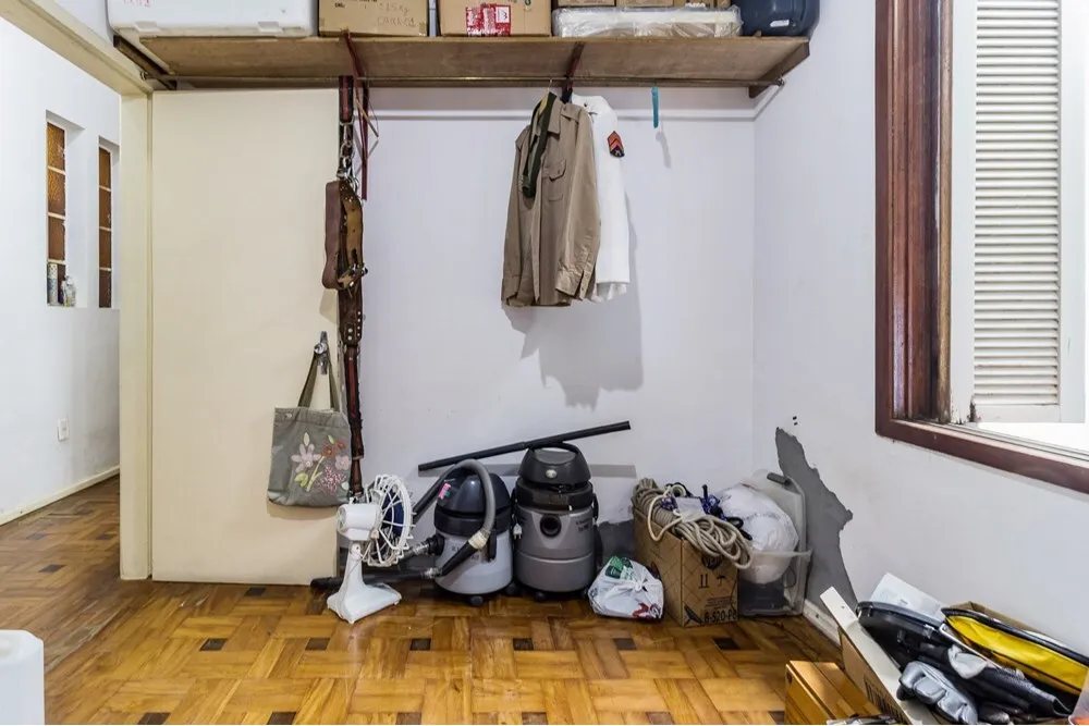 Casa para venda no bairro Partenon em Porto Alegre