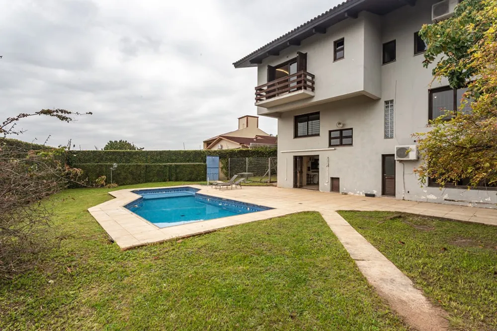Casa para venda no bairro Teresópolis em Porto Alegre