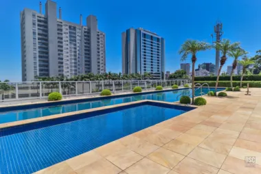 Apartamento para venda no bairro Petrópolis em Porto Alegre