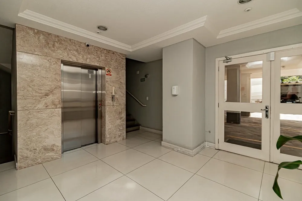 Apartamento para venda no bairro São João em Porto Alegre