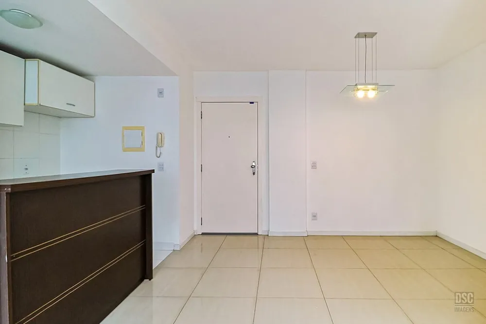 Apartamento para venda no bairro Vila Ipiranga em Porto Alegre