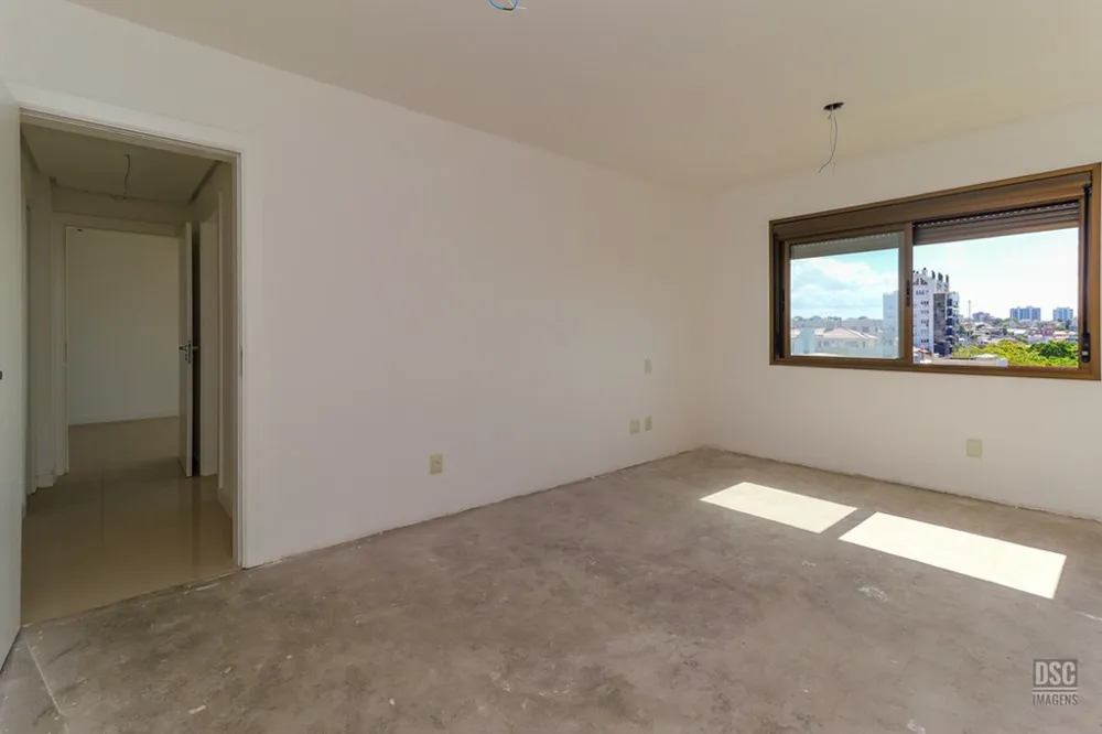 Apartamento para venda no bairro Jardim Planalto em Porto Alegre