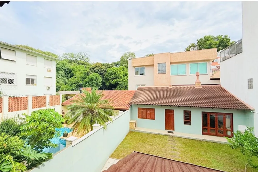 Casa para venda no bairro Teresópolis em Porto Alegre
