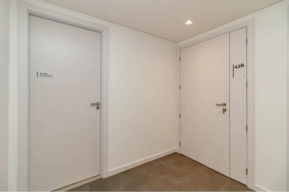 Apartamento para venda no bairro Três Figueiras em Porto Alegre