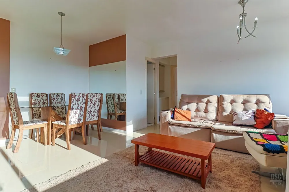 Apartamento para venda no bairro Vila Ipiranga em Porto Alegre
