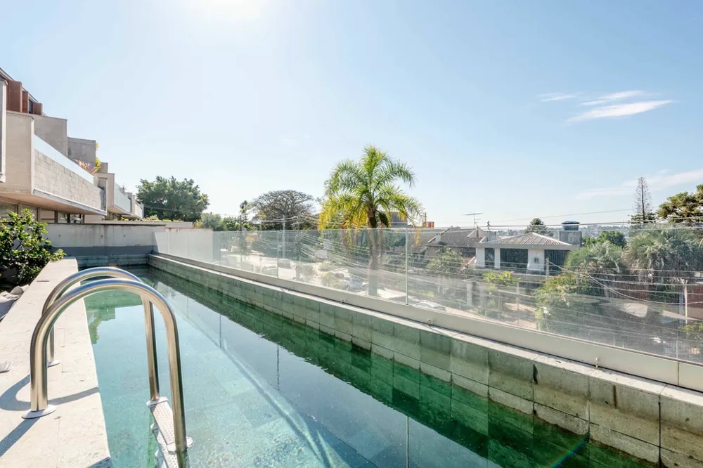 Apartamento para venda no bairro Três Figueiras em Porto Alegre