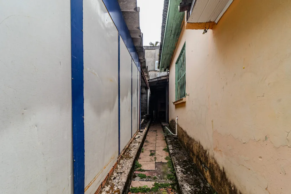 Edifício Comercial para venda no bairro Vila Ipiranga em Porto Alegre