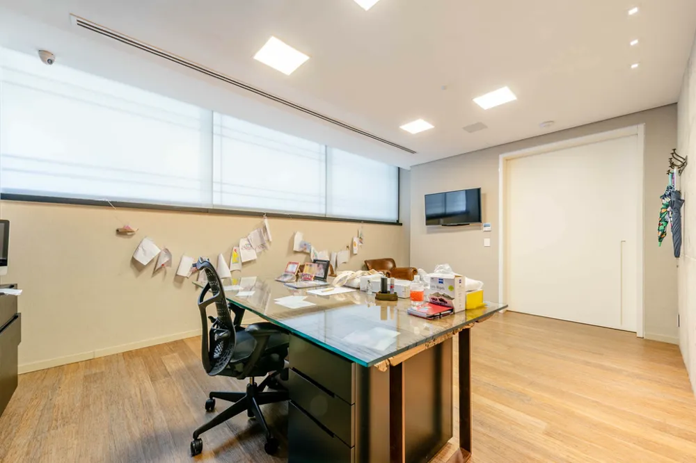 Apartamento para venda no bairro Três Figueiras em Porto Alegre