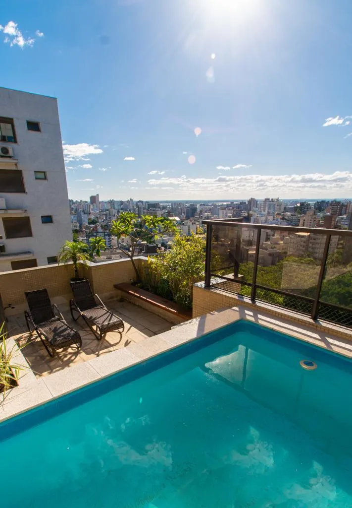 Cobertura Duplex para venda no bairro Auxiliadora em Porto Alegre