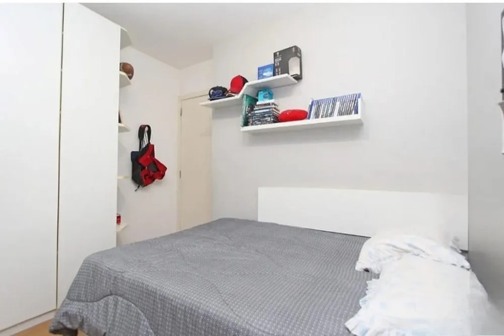 Apartamento para venda no bairro Vila Ipiranga em Porto Alegre