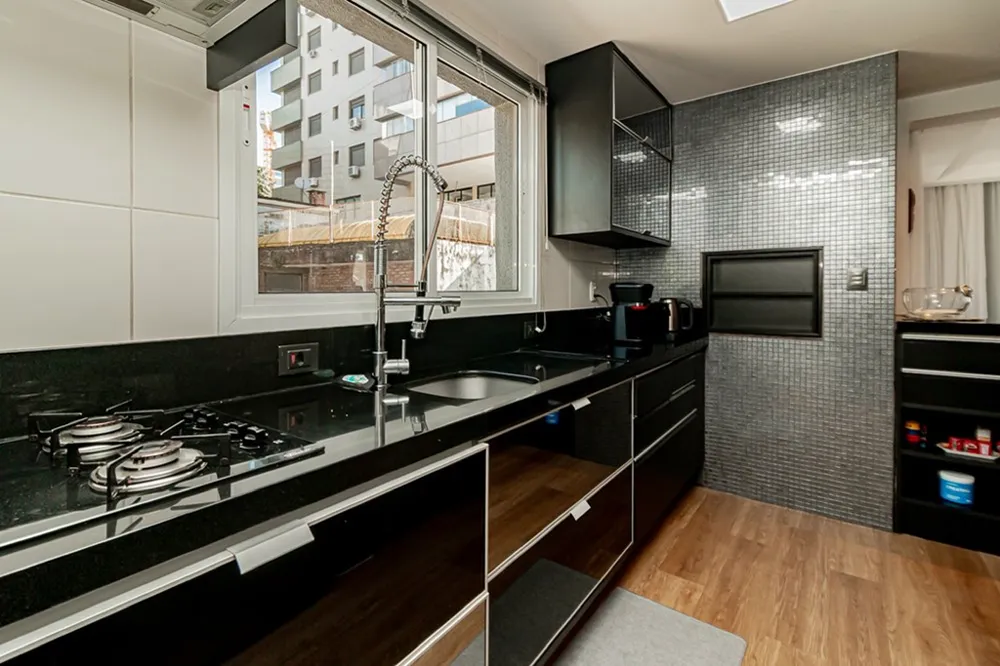 Apartamento para venda no bairro São João em Porto Alegre