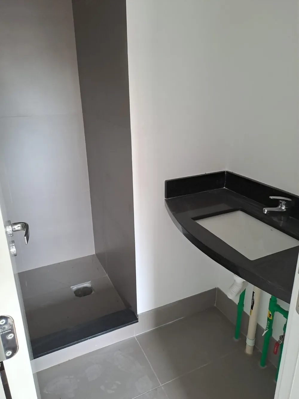 Studio para venda no bairro Chácara das Pedras em Porto Alegre