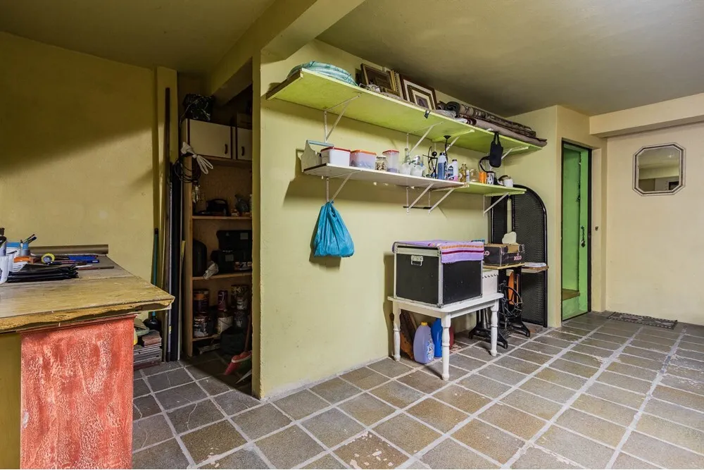Casa para venda no bairro Vila Ipiranga em Porto Alegre