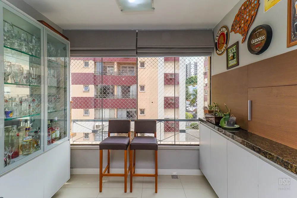 Apartamento para venda no bairro Boa Vista em Porto Alegre