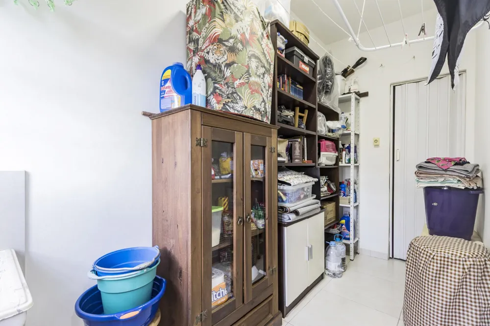 Apartamento para venda no bairro Azenha em Porto Alegre