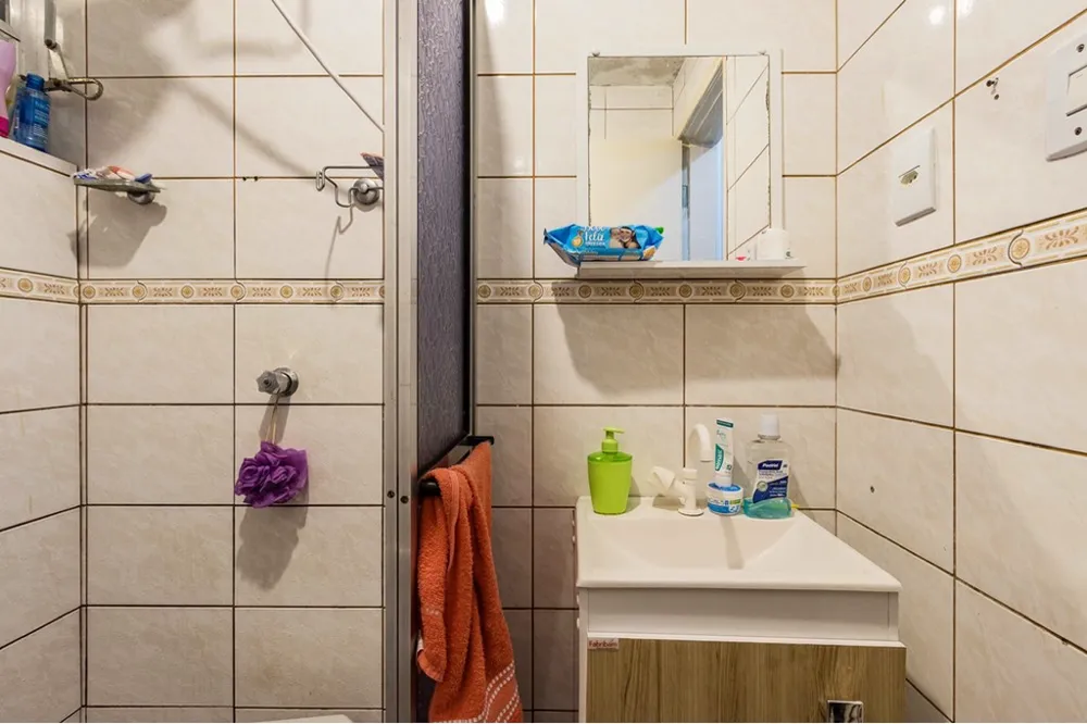 Apartamento para venda no bairro Vila Ipiranga em Porto Alegre