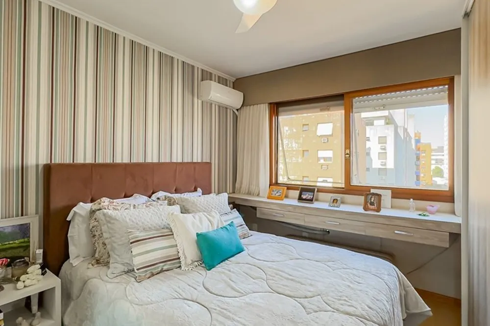 Apartamento para venda no bairro Jardim Lindóia em Porto Alegre