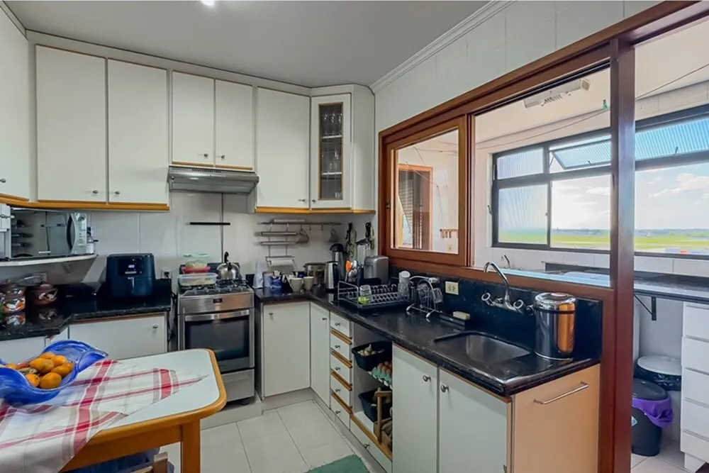 Apartamento para venda no bairro Jardim Lindóia em Porto Alegre