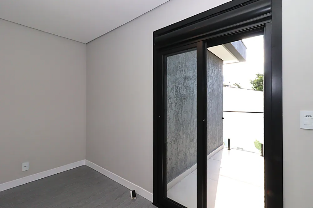 Casa em Condomínio para venda no bairro São Sebastião em Porto Alegre