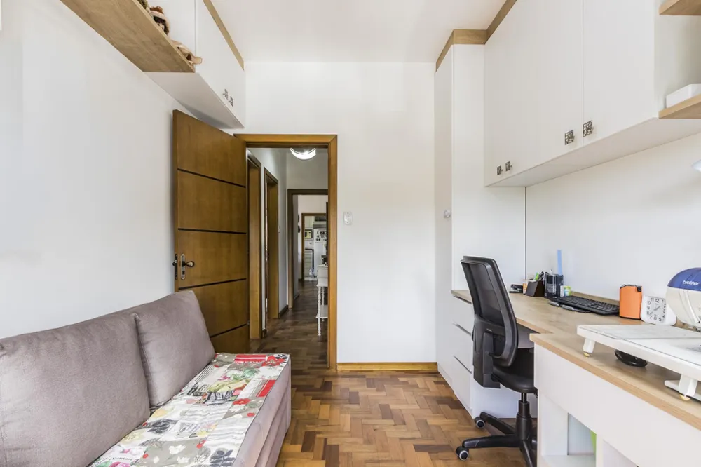 Apartamento para venda no bairro Azenha em Porto Alegre