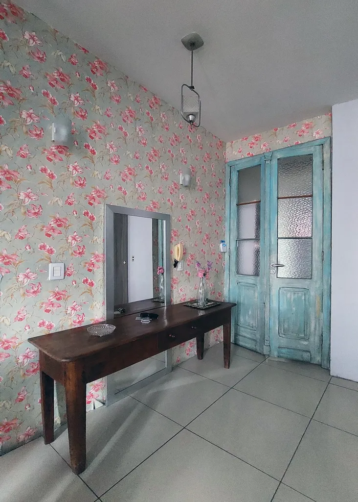 Casa para venda no bairro Floresta em Porto Alegre