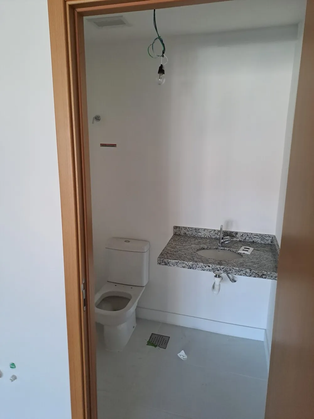Sala para venda no bairro Cristo Redentor em Porto Alegre