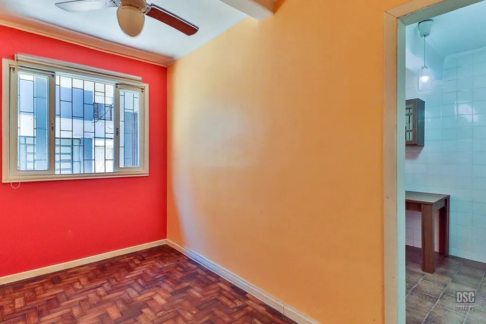 Casa para venda no bairro Vila Ipiranga em Porto Alegre