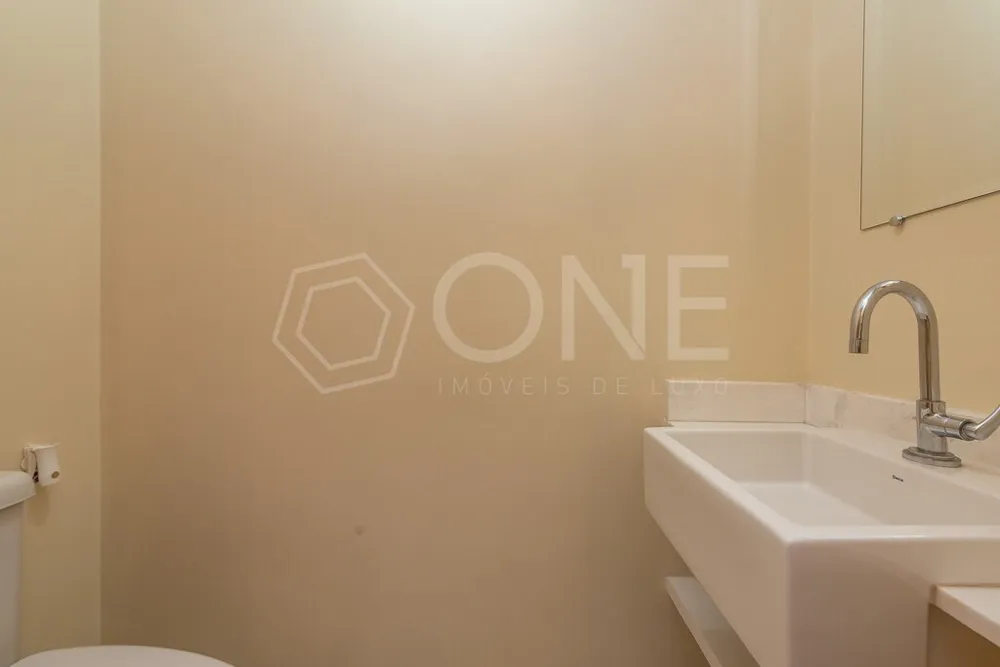 Apartamento para venda no bairro Três Figueiras em Porto Alegre