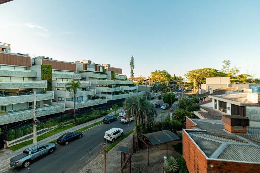 Apartamento para venda no bairro Três Figueiras em Porto Alegre