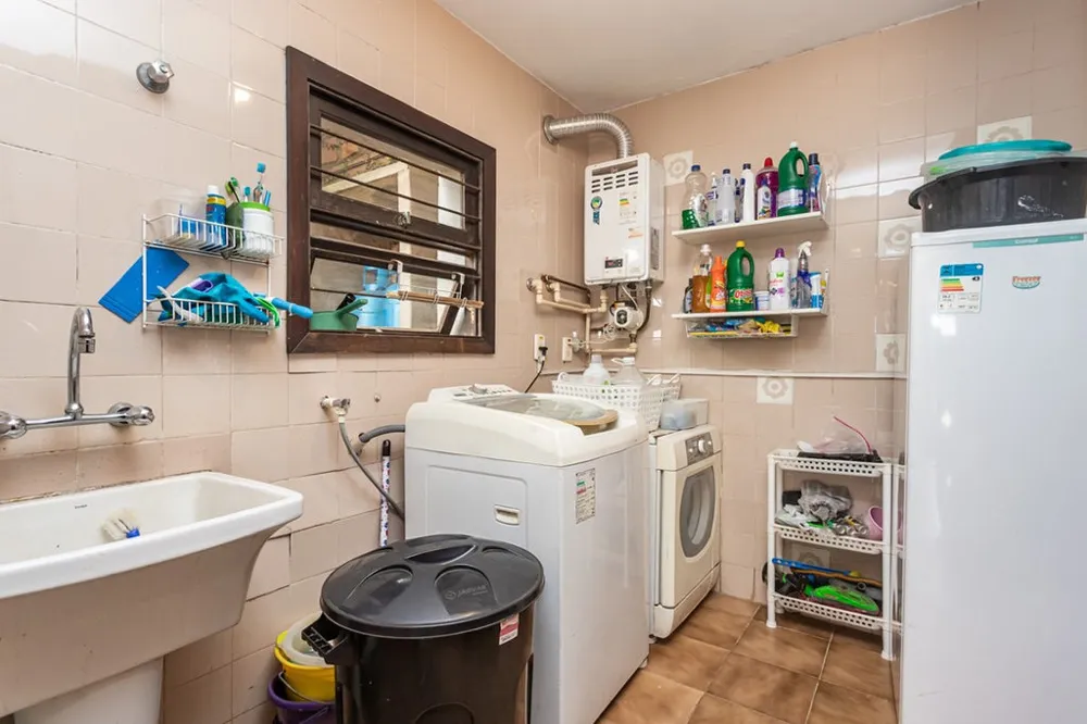 Casa para venda no bairro Teresópolis em Porto Alegre