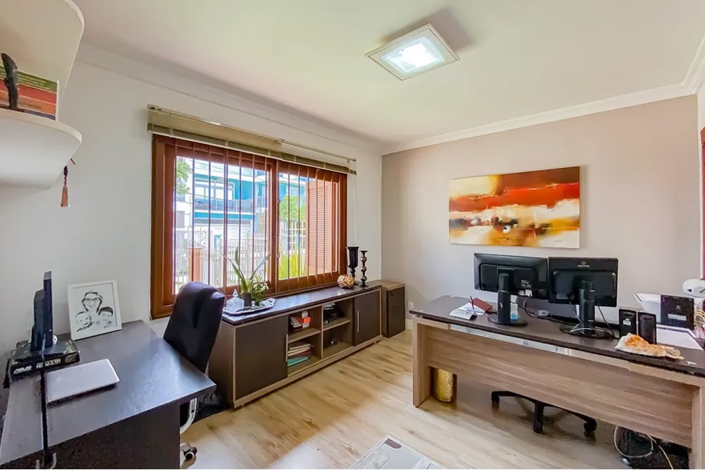 Casa para venda no bairro Teresópolis em Porto Alegre