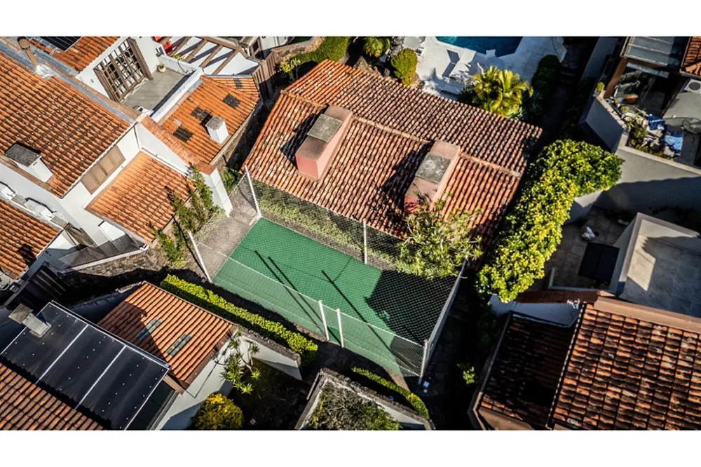 Casa em Condomínio para venda no bairro Três Figueiras em Porto Alegre