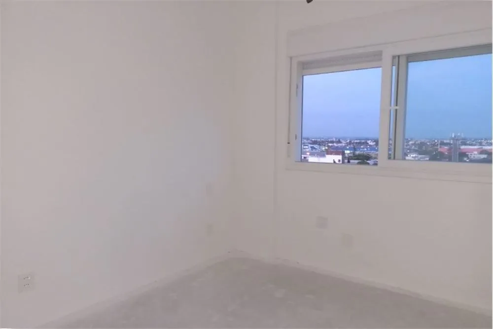 Apartamento para venda no bairro Jardim Lindóia em Porto Alegre