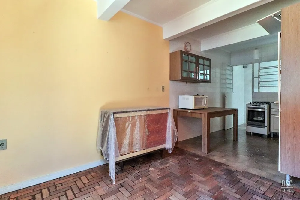 Casa para venda no bairro Vila Ipiranga em Porto Alegre