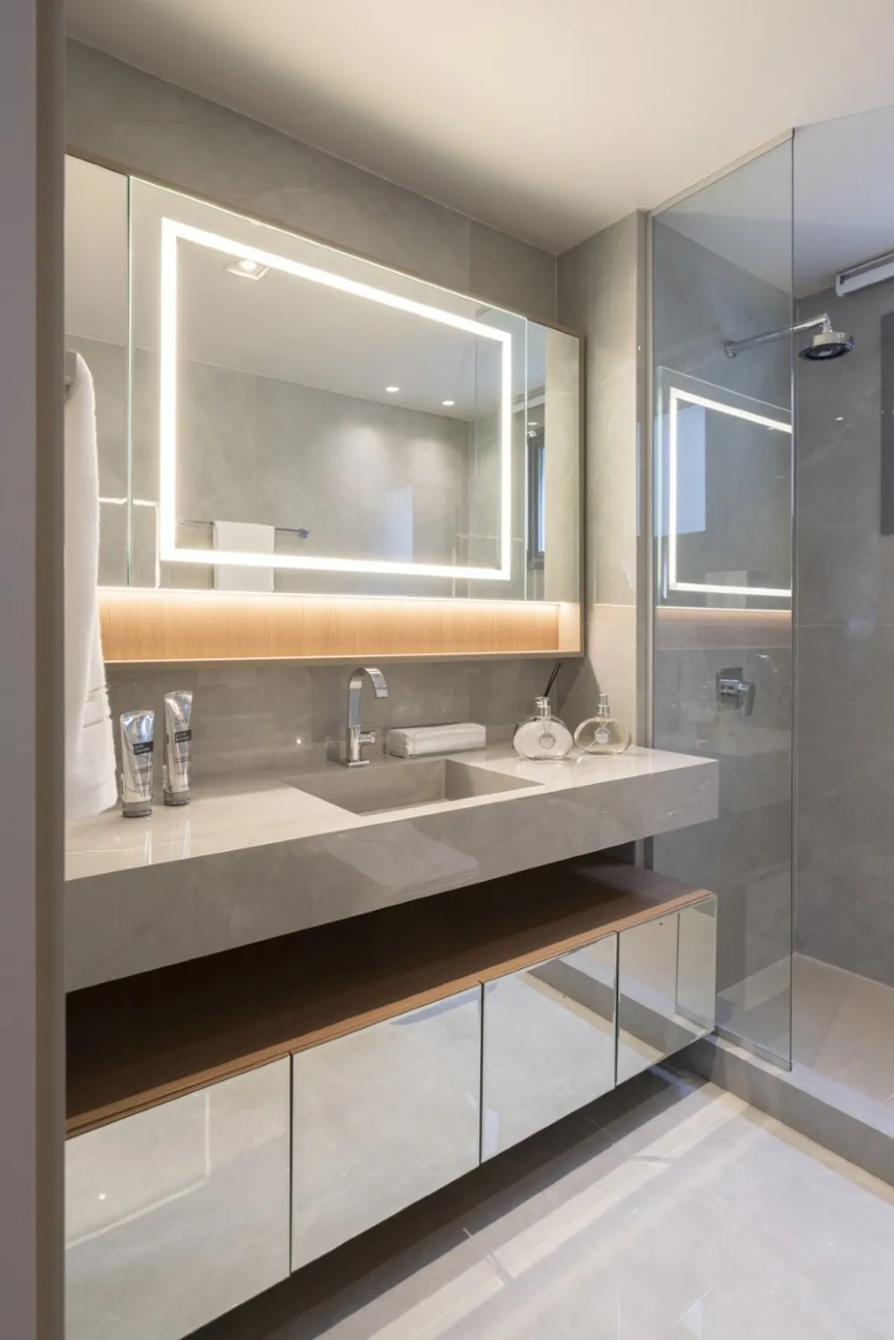 Apartamento para venda no bairro Jardim Europa em Porto Alegre