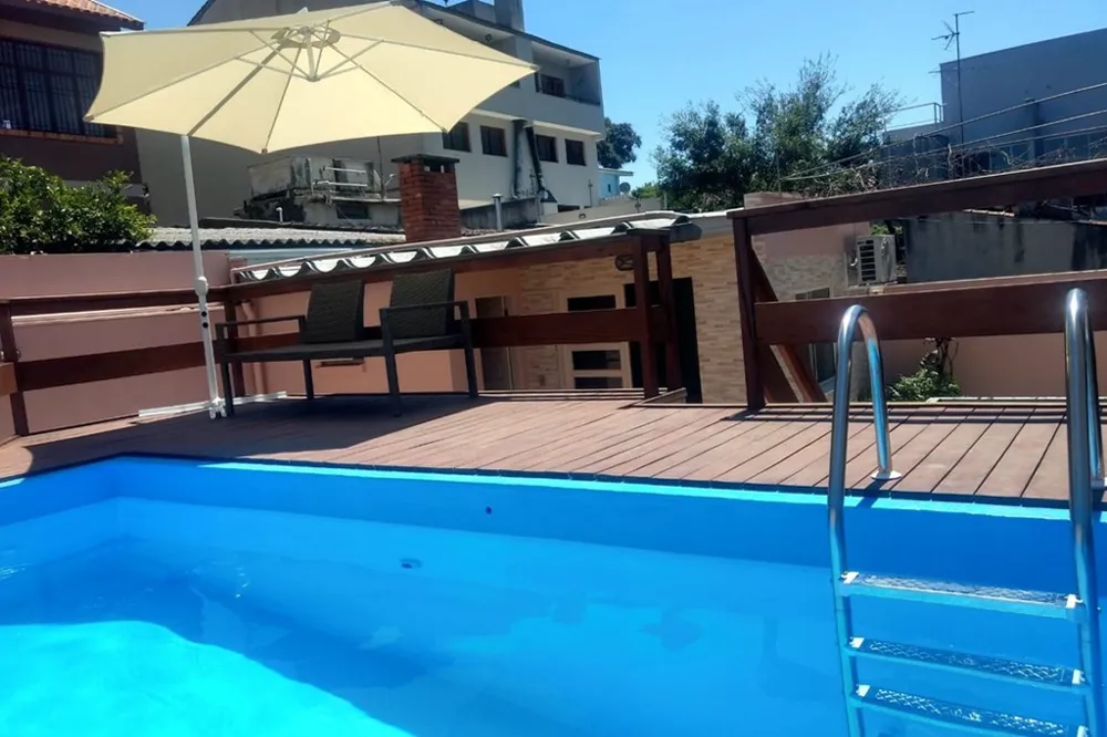Casa para venda no bairro Vila Ipiranga em Porto Alegre