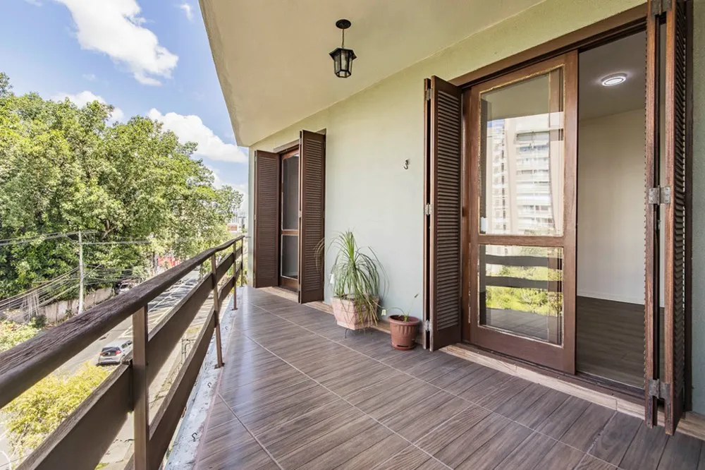 Cobertura Duplex para venda no bairro Jardim Lindóia em Porto Alegre