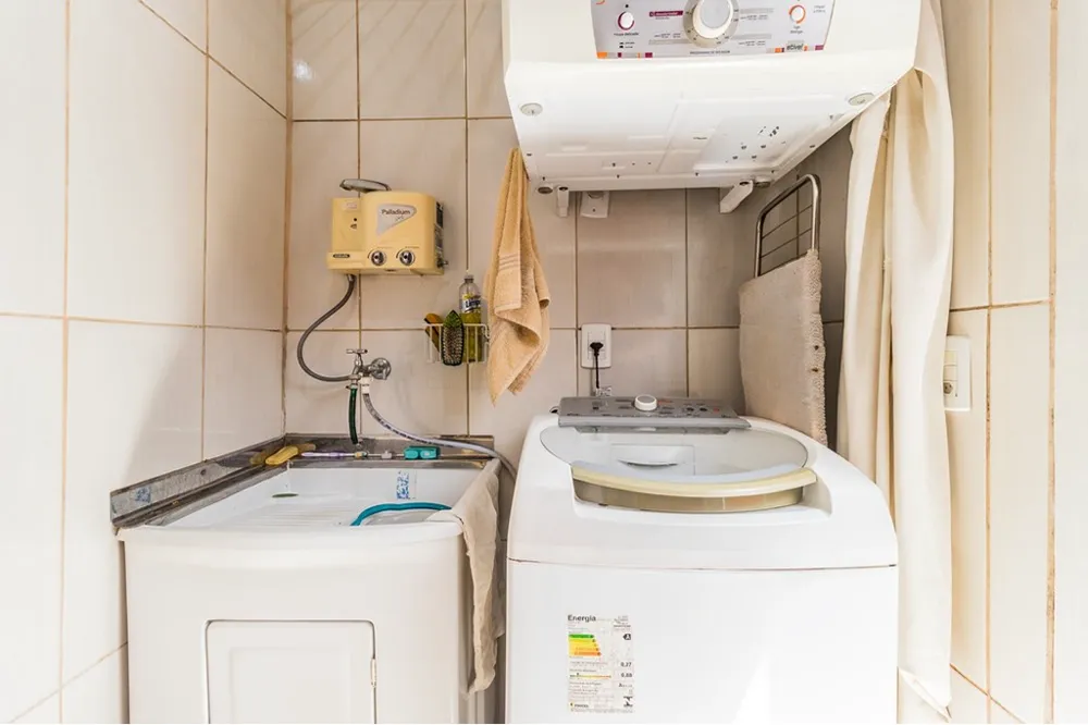 Casa em Condomínio para venda no bairro Teresópolis em Porto Alegre